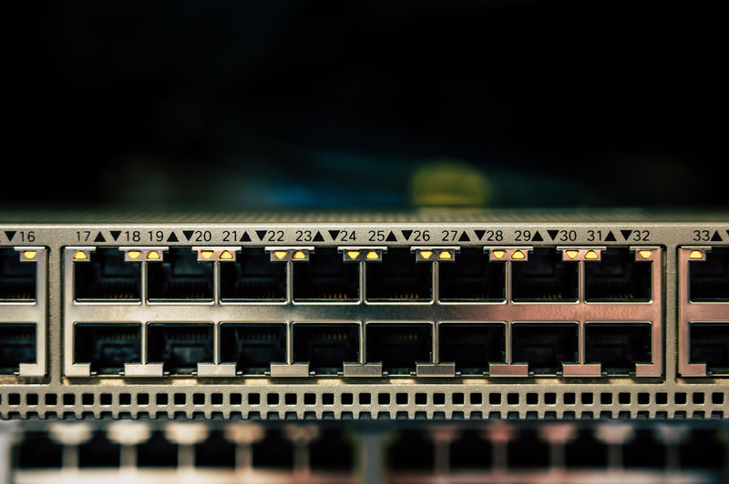 Access point untuk kantor dengan jaringan WiFi enterprise stabil