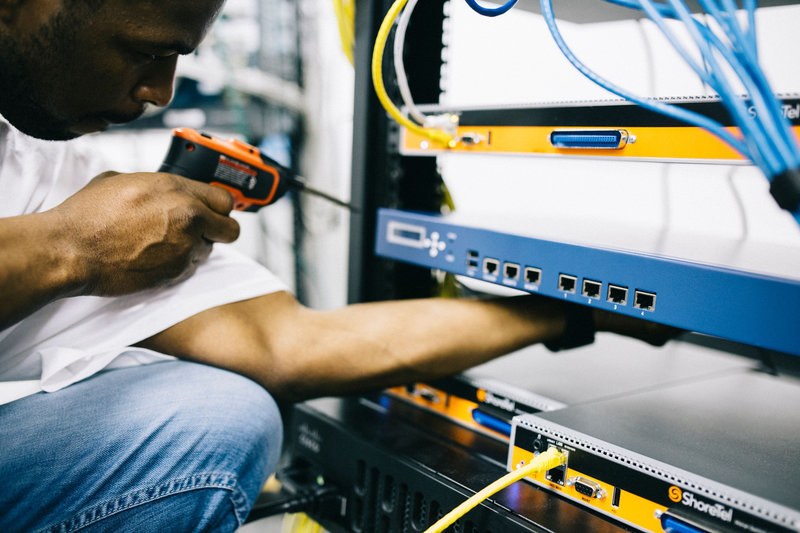 Perangkat network device ELITA