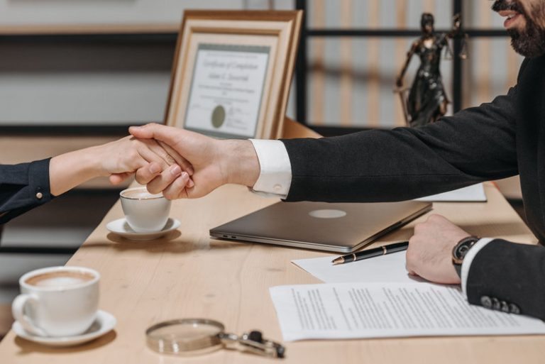 Solusi smart sourcing IT outsourcing ELITA